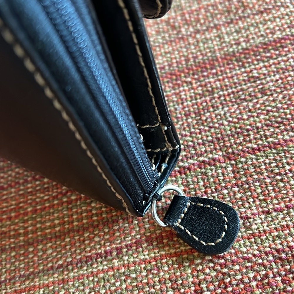 Gucci Wallet - Picture 6 of 9
